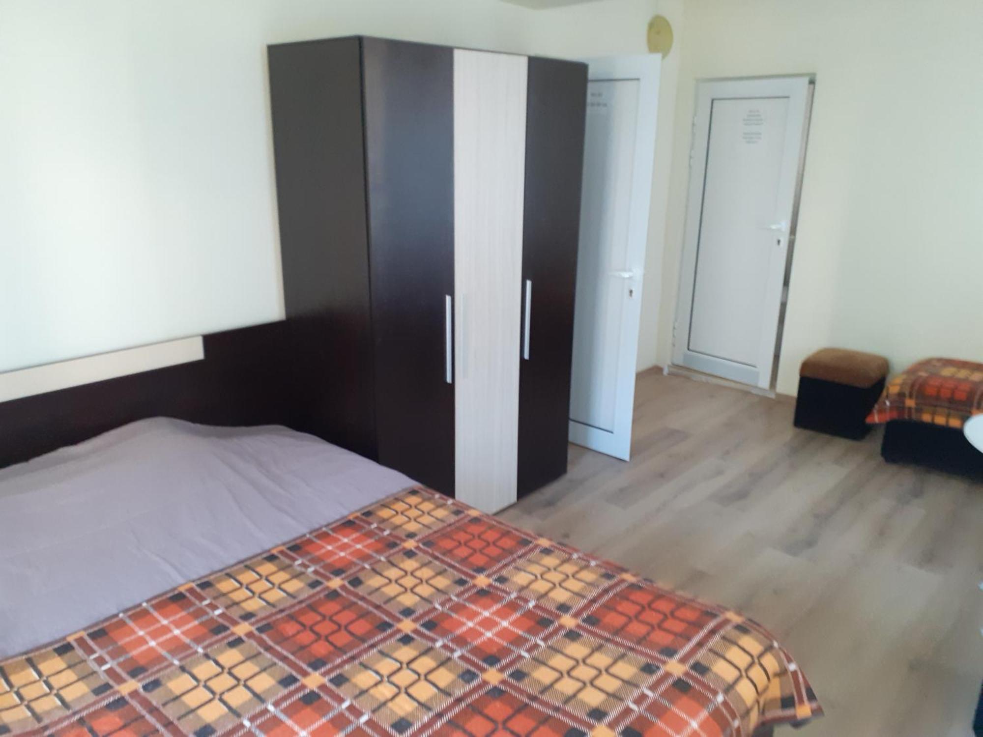 Easy Rooms ساباريفا بانيا المظهر الخارجي الصورة